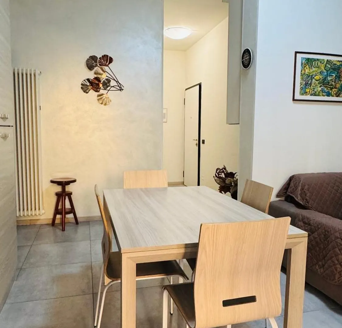 Crystal'S House Apartment Peschiera del Garda Italy