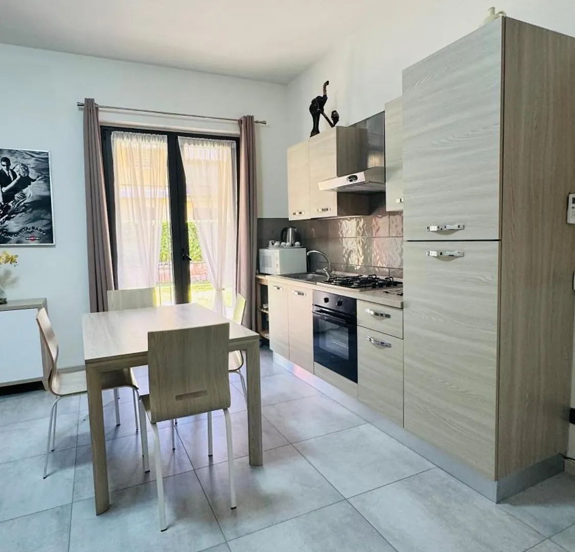 Crystal'S House Apartment Peschiera del Garda